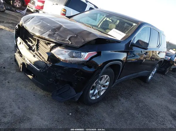 1GNERFKW3KJ225971 2019 CHEVROLET TRAVERSE - Image 2