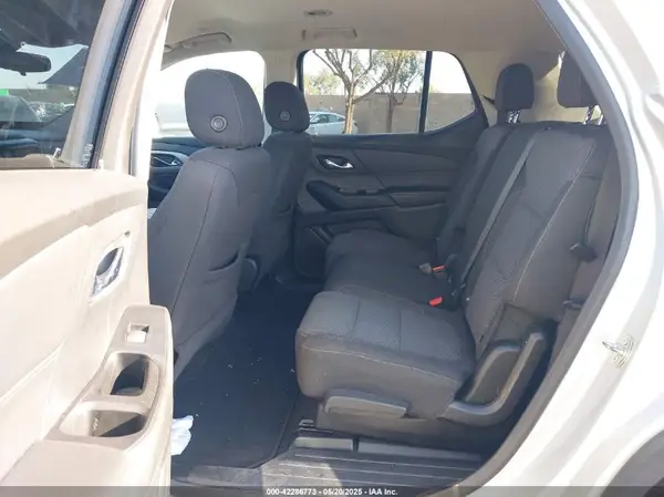 1GNERFKW3KJ238929 2019 CHEVROLET TRAVERSE - Image 8