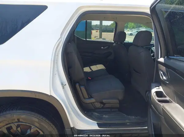 1GNERFKW3KJ242673 2019 CHEVROLET TRAVERSE - Image 8