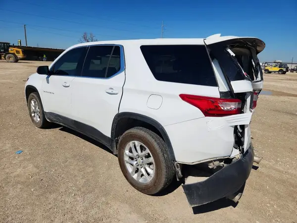 1GNERFKW3LJ115357 2020 CHEVROLET TRAVERSE - Image 2