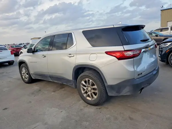 1GNERFKW3LJ204586 2020 CHEVROLET TRAVERSE - Image 2