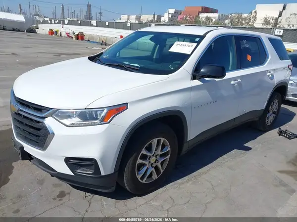 1GNERFKW3LJ267431 2020 CHEVROLET TRAVERSE - Image 2