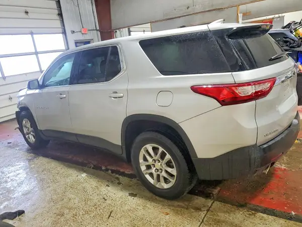 1GNERFKW3MJ172434 2021 CHEVROLET TRAVERSE - Image 2