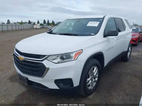 1GNERFKW3MJ222460 2021 CHEVROLET TRAVERSE - Image 2