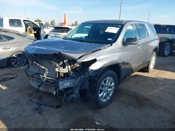 1GNERFKW3MJ239307 2021 CHEVROLET TRAVERSE - Image 2