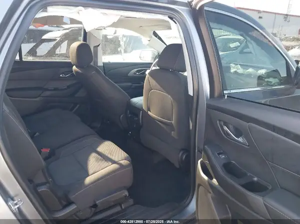 1GNERFKW3MJ239307 2021 CHEVROLET TRAVERSE - Image 8