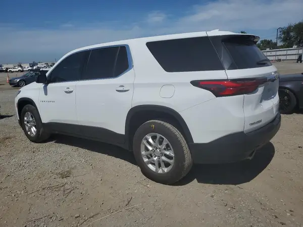 1GNERFKW3NJ120142 2022 CHEVROLET TRAVERSE - Image 2
