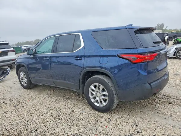 1GNERFKW3NJ167168 2022 CHEVROLET TRAVERSE - Image 2