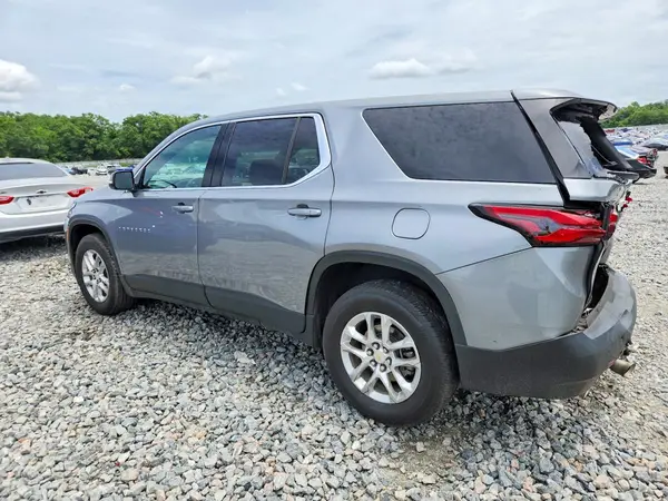 1GNERFKW3PJ110617 2023 CHEVROLET TRAVERSE - Image 2