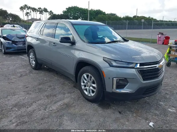 1GNERFKW3PJ263868 2023 CHEVROLET TRAVERSE - Image 1