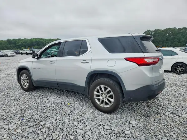 1GNERFKW4JJ102260 2018 CHEVROLET TRAVERSE - Image 2