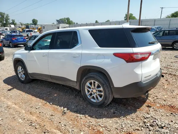 1GNERFKW4JJ104591 2018 CHEVROLET TRAVERSE - Image 2