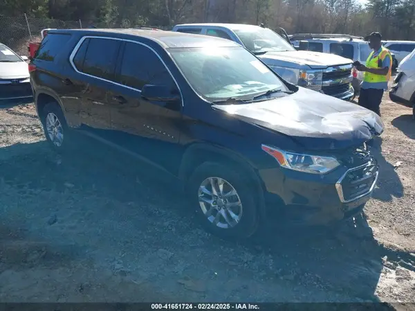 1GNERFKW4JJ156173 2018 CHEVROLET TRAVERSE - Image 1
