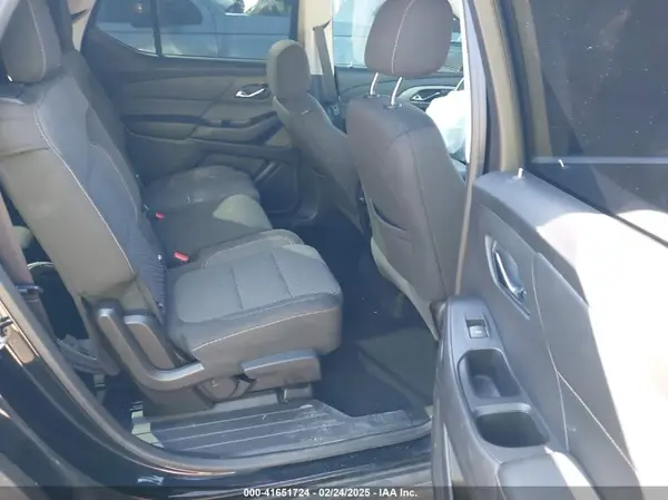 1GNERFKW4JJ156173 2018 CHEVROLET TRAVERSE - Image 8