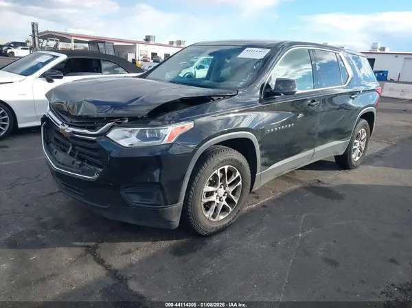 1GNERFKW4JJ192378 2018 CHEVROLET TRAVERSE - Image 2