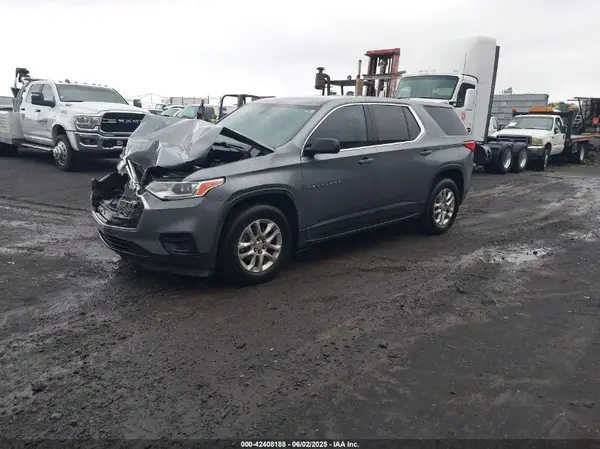 1GNERFKW4JJ200933 2018 CHEVROLET TRAVERSE - Image 2
