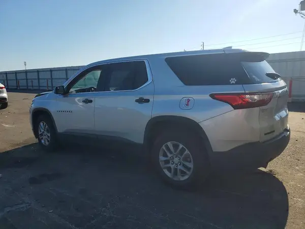 1GNERFKW4JJ213004 2018 CHEVROLET TRAVERSE - Image 2
