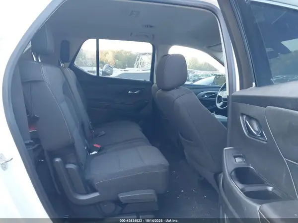 1GNERFKW4JJ231583 2018 CHEVROLET TRAVERSE - Image 8