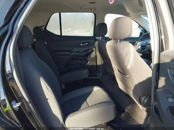 1GNERFKW4JJ237433 2018 CHEVROLET TRAVERSE - Image 8