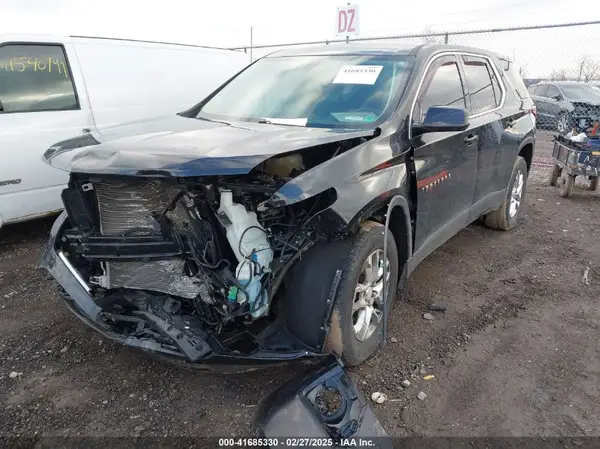 1GNERFKW4KJ131596 2019 CHEVROLET TRAVERSE - Image 2