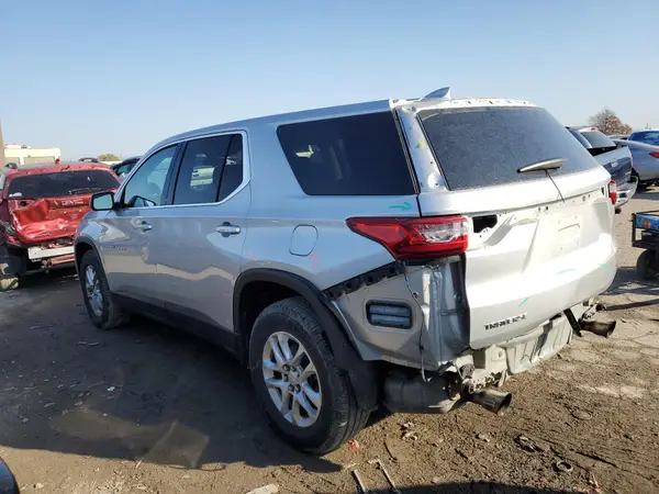 1GNERFKW4KJ155834 2019 CHEVROLET TRAVERSE - Image 2