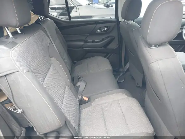 1GNERFKW4KJ156921 2019 CHEVROLET TRAVERSE - Image 8