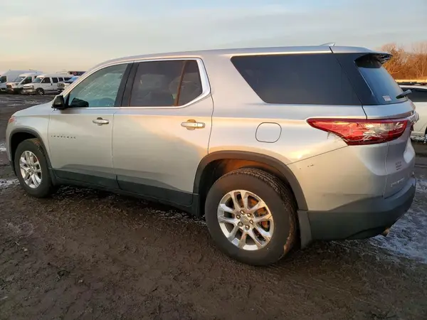 1GNERFKW4KJ159074 2019 CHEVROLET TRAVERSE - Image 2