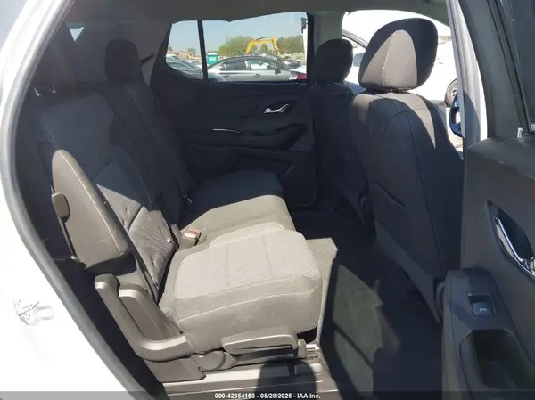 1GNERFKW4KJ172536 2019 CHEVROLET TRAVERSE - Image 8