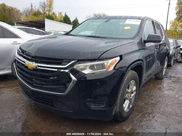 1GNERFKW4KJ225588 2019 CHEVROLET TRAVERSE - Image 2