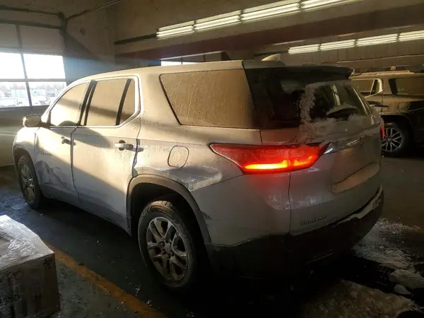 1GNERFKW4KJ285712 2019 CHEVROLET TRAVERSE - Image 2