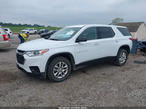 1GNERFKW4KJ315758 2019 CHEVROLET TRAVERSE - Image 2