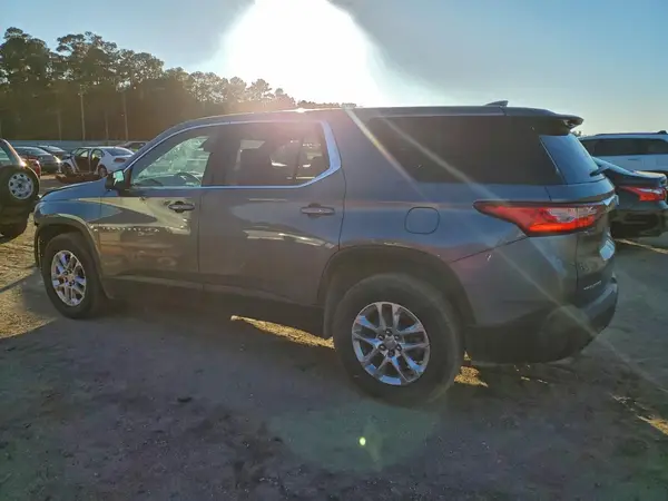 1GNERFKW4MJ179618 2021 CHEVROLET TRAVERSE - Image 2