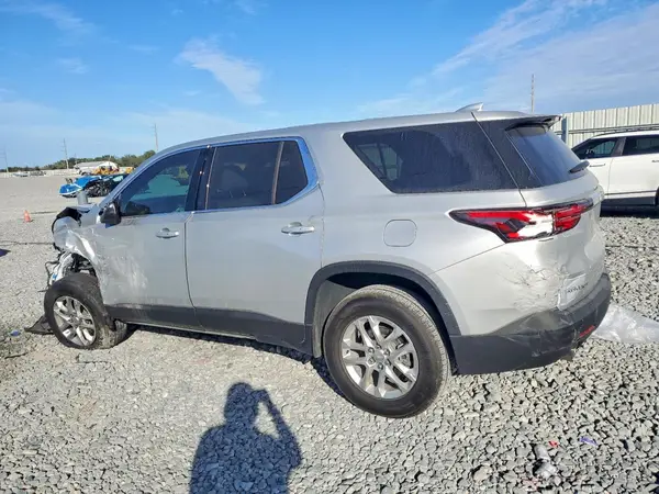 1GNERFKW4NJ129819 2022 CHEVROLET TRAVERSE - Image 2