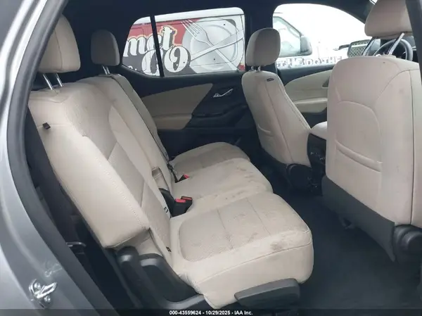 1GNERFKW4PJ236162 2023 CHEVROLET TRAVERSE - Image 8