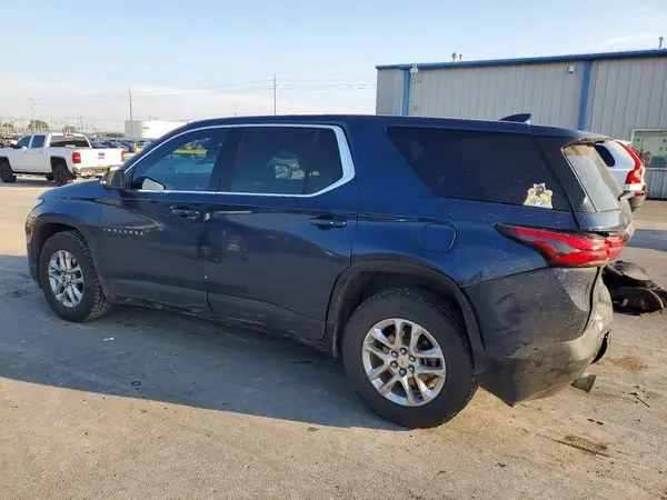1GNERFKW4PJ253138 2023 CHEVROLET TRAVERSE - Image 2