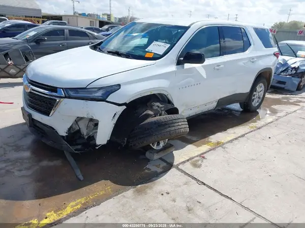1GNERFKW4PJ266410 2023 CHEVROLET TRAVERSE - Image 2