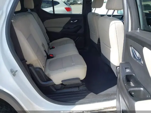 1GNERFKW4PJ266410 2023 CHEVROLET TRAVERSE - Image 8