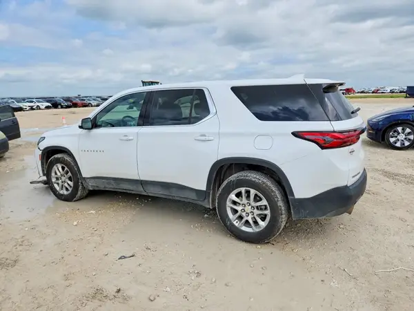 1GNERFKW4PJ332423 2023 CHEVROLET TRAVERSE - Image 2