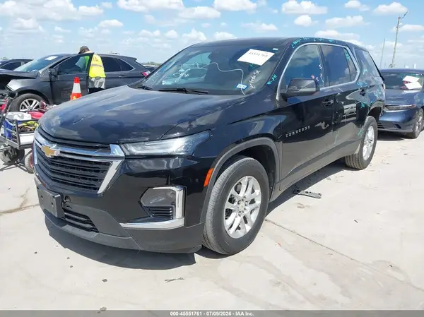 1GNERFKW4PJ332678 2023 CHEVROLET TRAVERSE - Image 2