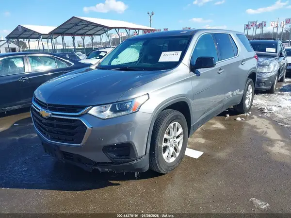 1GNERFKW5JJ112280 2018 CHEVROLET TRAVERSE - Image 2