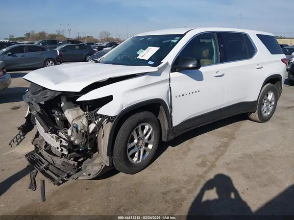 1GNERFKW5JJ138460 2018 CHEVROLET TRAVERSE - Image 2