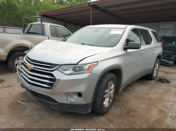 1GNERFKW5JJ162659 2018 CHEVROLET TRAVERSE - Image 2