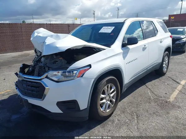 1GNERFKW5JJ185200 2018 CHEVROLET TRAVERSE - Image 2