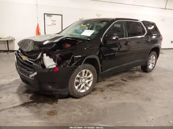 1GNERFKW5JJ185598 2018 CHEVROLET TRAVERSE - Image 2