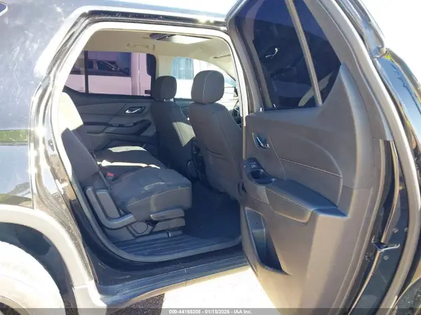 1GNERFKW5JJ200410 2018 CHEVROLET TRAVERSE - Image 8