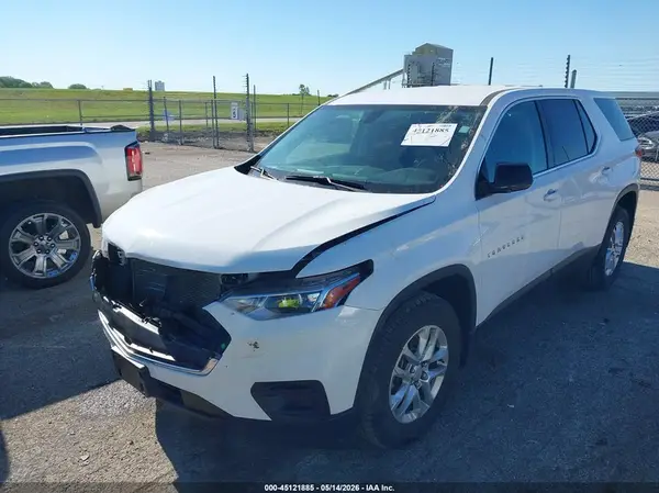 1GNERFKW5JJ225307 2018 CHEVROLET TRAVERSE - Image 2