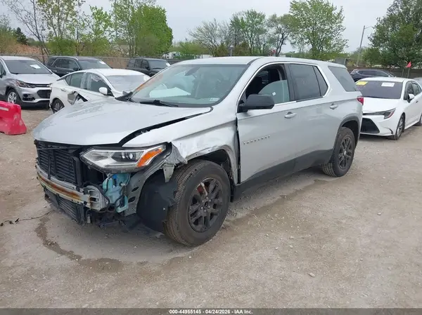 1GNERFKW5JJ247548 2018 CHEVROLET TRAVERSE - Image 2