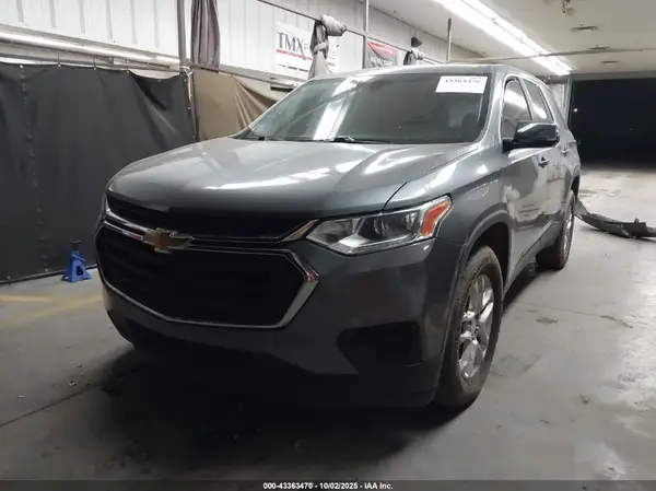 1GNERFKW5JJ249705 2018 CHEVROLET TRAVERSE - Image 2