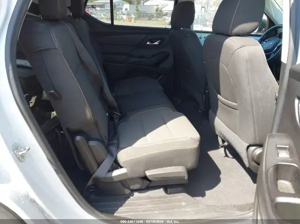 1GNERFKW5JJ263409 2018 CHEVROLET TRAVERSE - Image 8