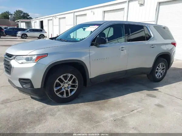 1GNERFKW5JJ268397 2018 CHEVROLET TRAVERSE - Image 2